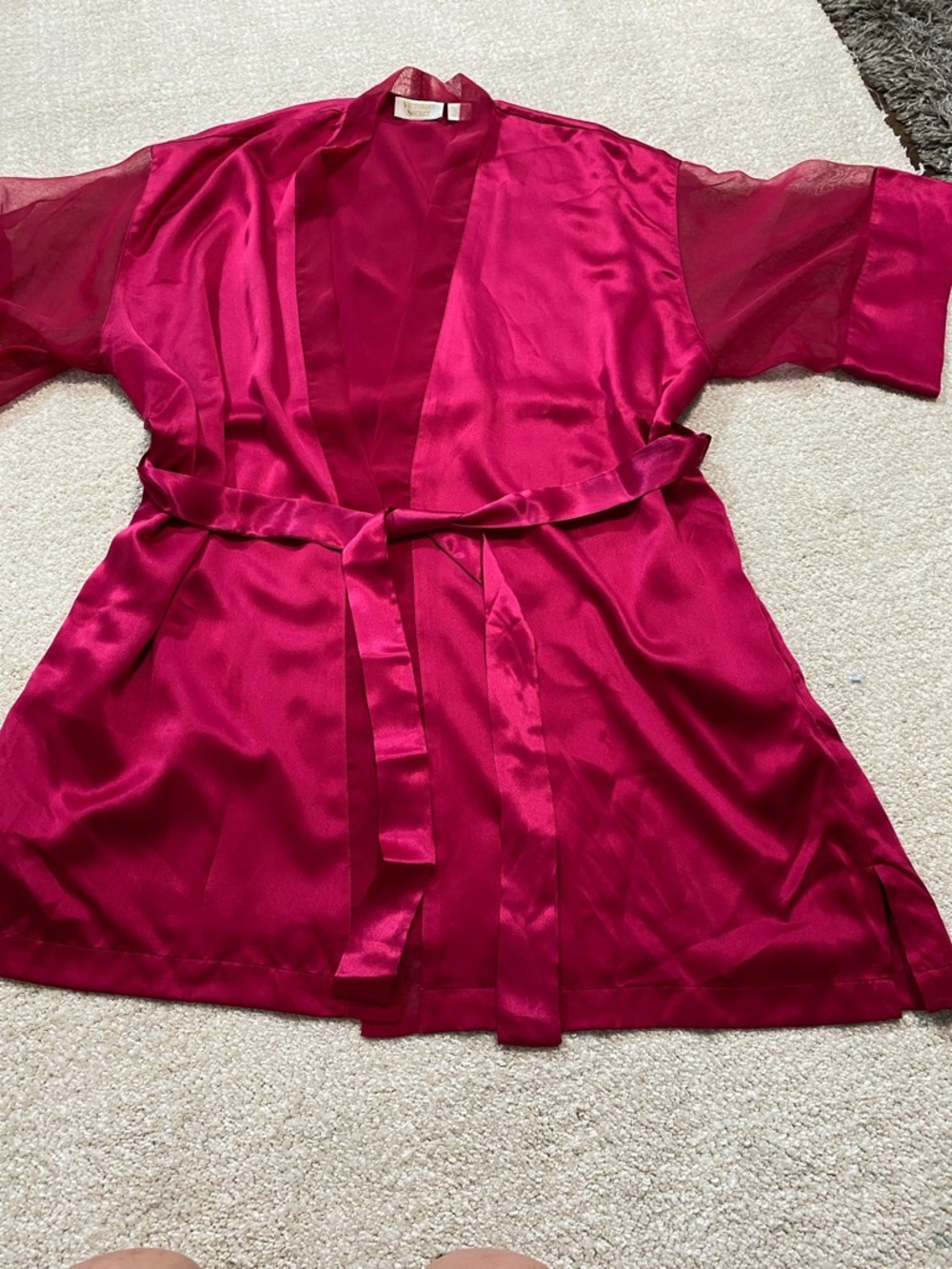 Victoria's Secret Fuchsia Satin Kimono Robe with Sheer Sleeves Size One Size - Picture 12 of 13